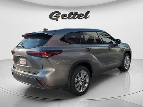 2026 Toyota Highlander Limited