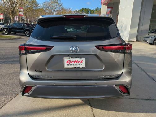 2026 Toyota Highlander Limited