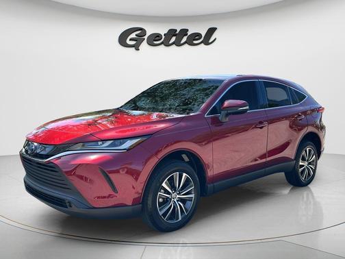 Ruby Flare Pearl 2023 Toyota Venza LE