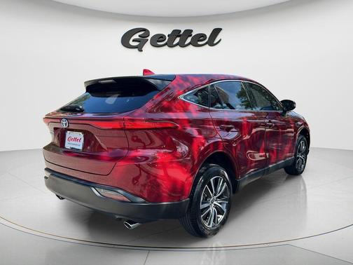 Ruby Flare Pearl 2023 Toyota Venza LE