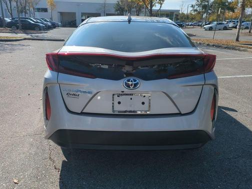 2022 Toyota Prius Prime XLE