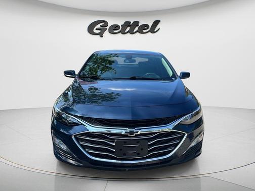 Blue Metallic 2022 Chevrolet Malibu LT