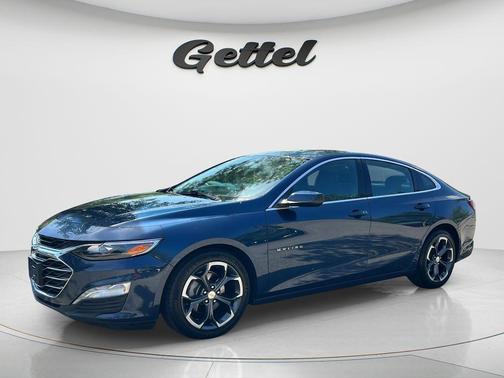 Blue Metallic 2022 Chevrolet Malibu LT
