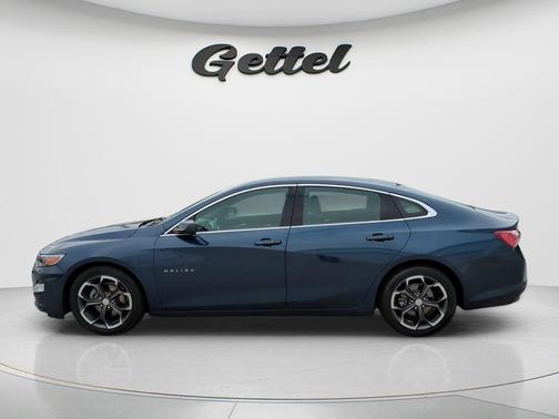 Blue Metallic 2022 Chevrolet Malibu LT