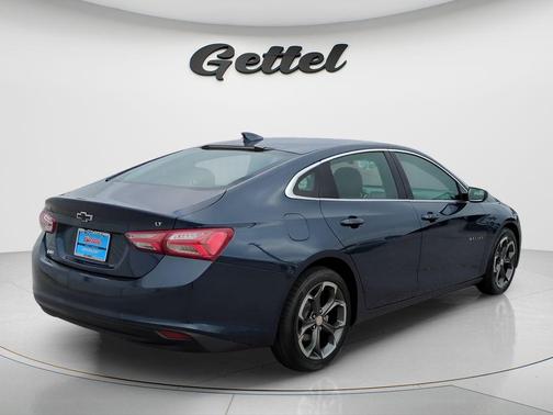 Blue Metallic 2022 Chevrolet Malibu LT