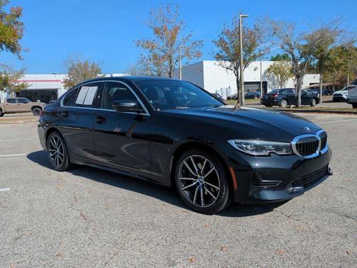 2019 BMW 330 i