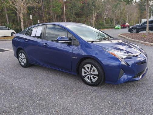 2016 Toyota Prius Three