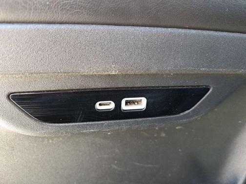 2024 Chrysler Pacifica Touring-L