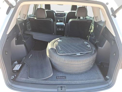 2023 Volkswagen Atlas 3.6L SEL Premium R-Line