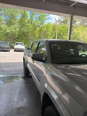 Cement 2021 Toyota Tacoma SR5