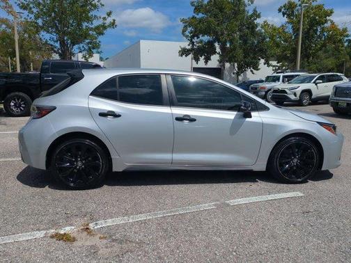 2021 Toyota Corolla Hatchback SE