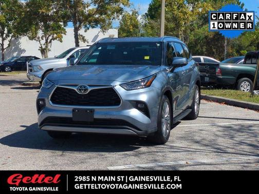 2023 Toyota Highlander Platinum