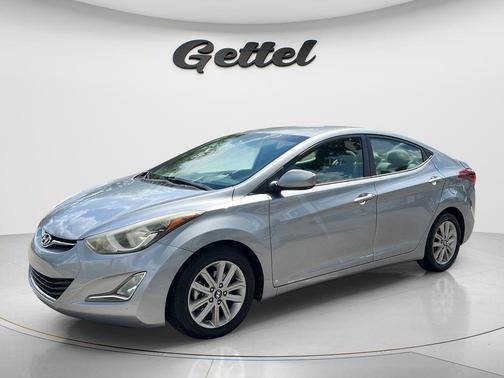 Shale Gray Metallic 2016 Hyundai ELANTRA SE