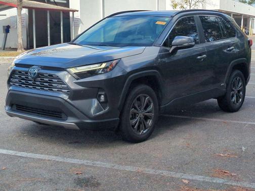2022 Toyota RAV4 Hybrid Limited