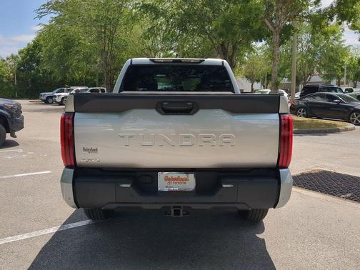 2025 Toyota Tundra SR5