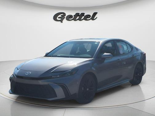 Metal 2026 Toyota Camry SE