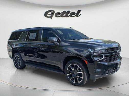 Black 2024 Chevrolet Suburban RST