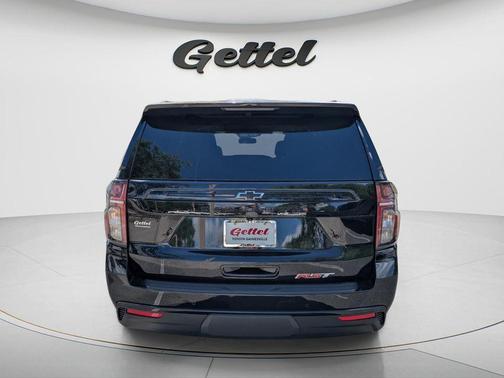 Black 2024 Chevrolet Suburban RST