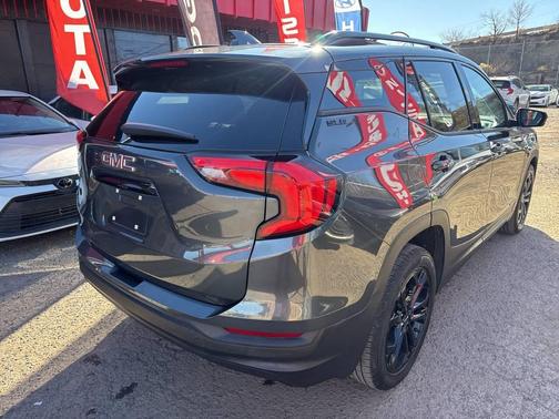 2020 GMC Terrain SLE