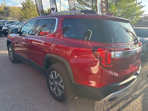 2023 GMC Acadia FWD SLT