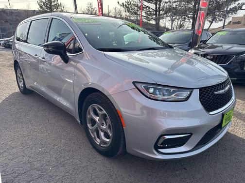 2024 Chrysler Pacifica Limited