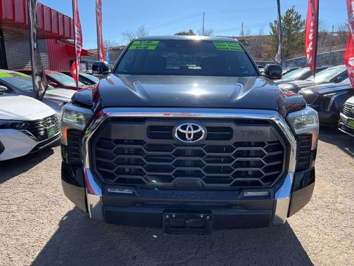 2022 Toyota Tundra SR5