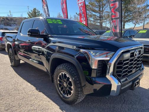 2022 Toyota Tundra SR5