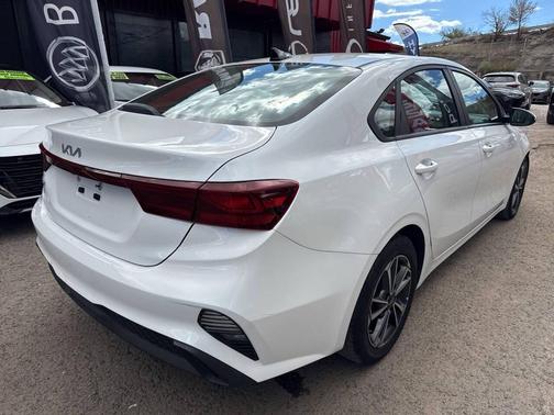 2022 Kia Forte LXS