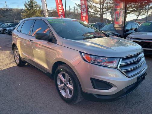 2017 Ford Edge SE