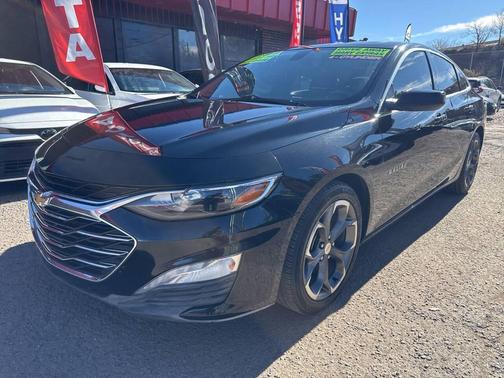 2022 Chevrolet Malibu FWD LT