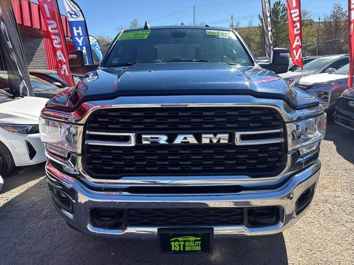 2024 RAM 2500 Big Horn Crew Cab 4x4 6'4' Box