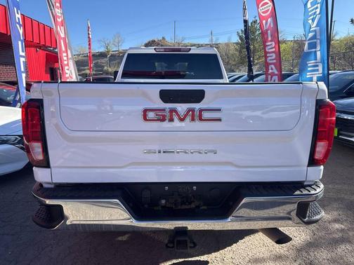 Summit White 2024 GMC Sierra 3500 SLE