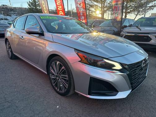 2023 Nissan Altima 2.5 SL