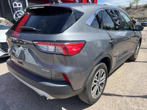 2022 Ford Escape SEL
