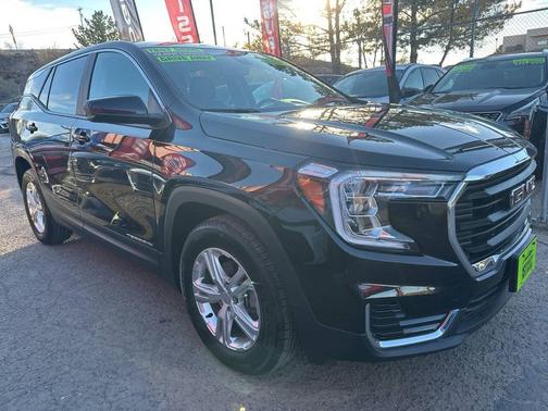 2024 GMC Terrain SLE