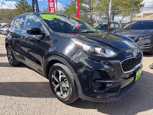 2022 Kia Sportage LX