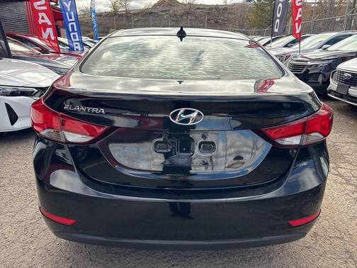 2016 Hyundai ELANTRA Value Edition