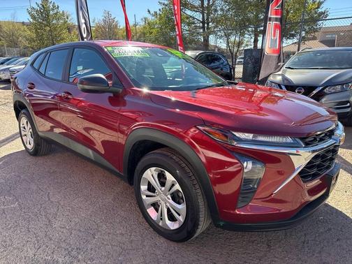 2024 Chevrolet Trax LS