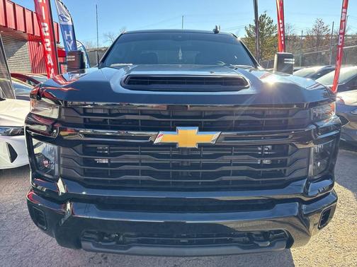 2024 Chevrolet Silverado 2500 Custom