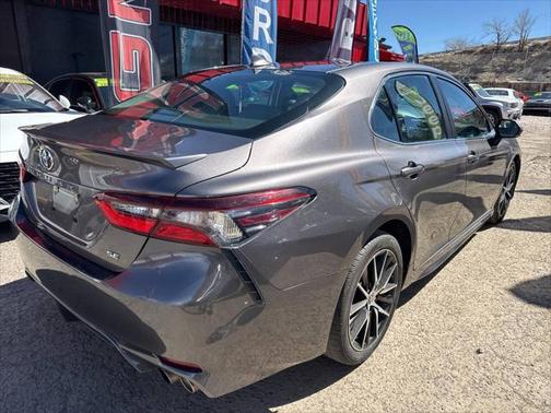 2022 Toyota Camry SE
