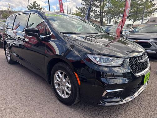 Black 2024 Chrysler Pacifica Touring L
