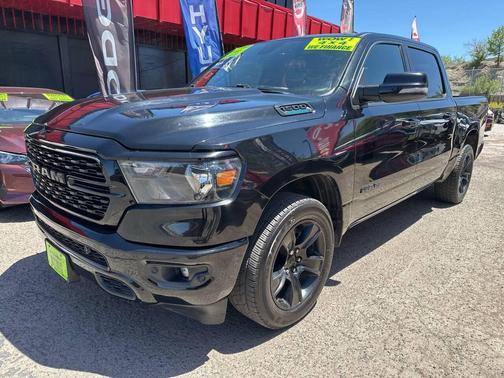 Diamond Black Crystal Pearlcoat 2023 RAM 1500 Big Horn/Lone Star