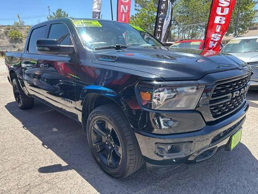 Diamond Black Crystal Pearlcoat 2023 RAM 1500 Big Horn/Lone Star