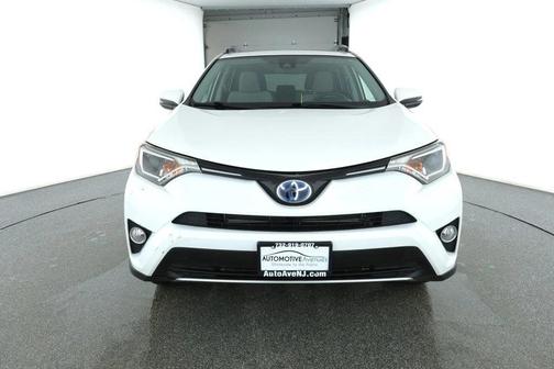 2018 Toyota RAV4 Hybrid XLE