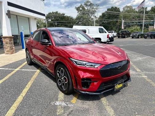 2022 Ford Mustang Mach-E GT