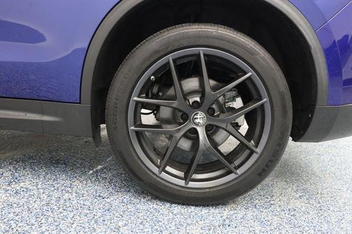 2021 Alfa Romeo Stelvio Base