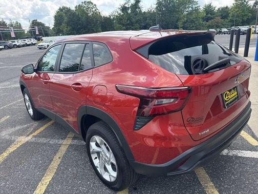 2024 Chevrolet Trax LS
