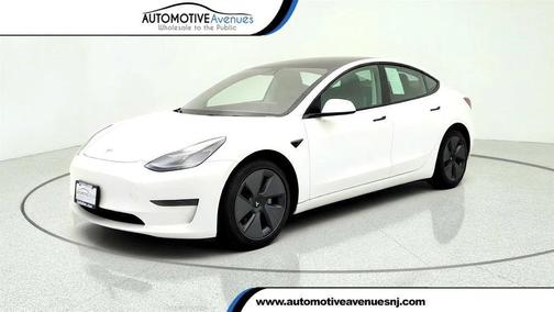 Pearl White Multi-Coat 2021 Tesla Model 3 Standard Range Plus