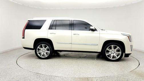 White Diamond Tricoat 2015 Cadillac Escalade Luxury