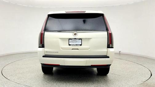 White Diamond Tricoat 2015 Cadillac Escalade Luxury
